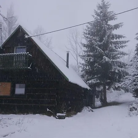 Chalé Chata Trapera Na Groniu